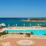 Апарт-отель Isa-residence Marineledda In Golfo Di With Sea View Маринелла